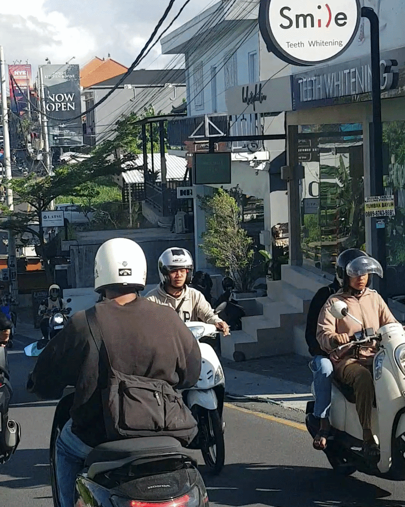 발리 짱구 도로 오토바이 달리는 영상