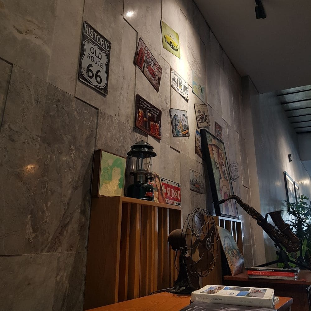 다낭 노트북 작업 카페 추천 - Lu Coffee 내부
