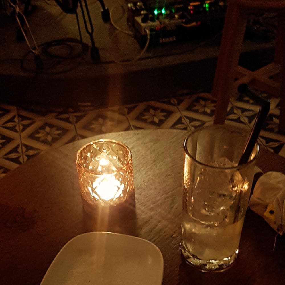 치앙마이 재즈바 후기 - 마호리시티 재즈 바 내부 풍경
