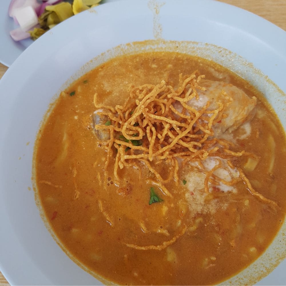 치앙마이 국수 맛집 추천 BEST 3 - Khao Soi Khun Yai 까오소이