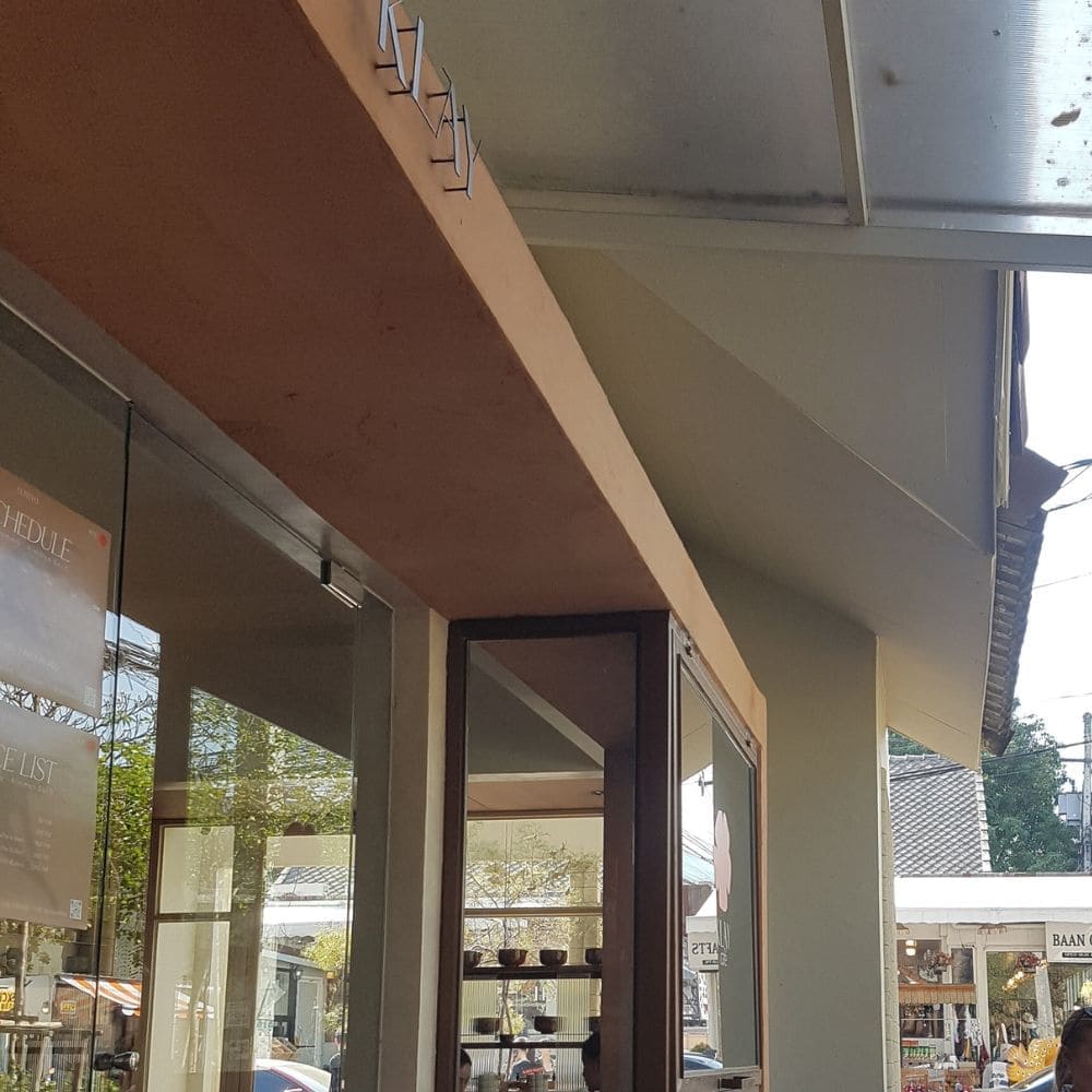 chiang-mai-best-brunch-cafes 치앙마이 브런치 맛집 추천 - KLAY cafe 내부 풍경