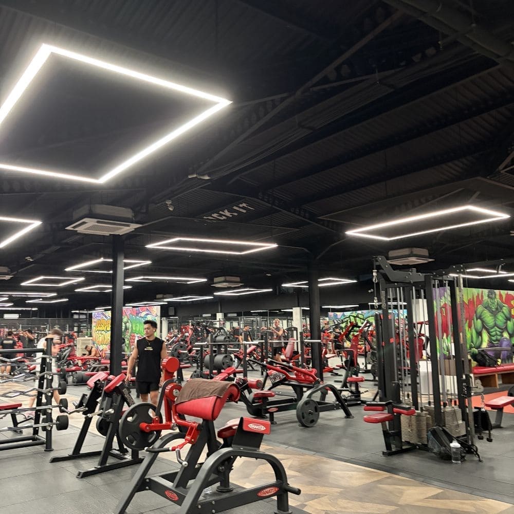 발리 짱구 헬스장 추천 - OBSIDIAN GYM BALI 헬스장 내부