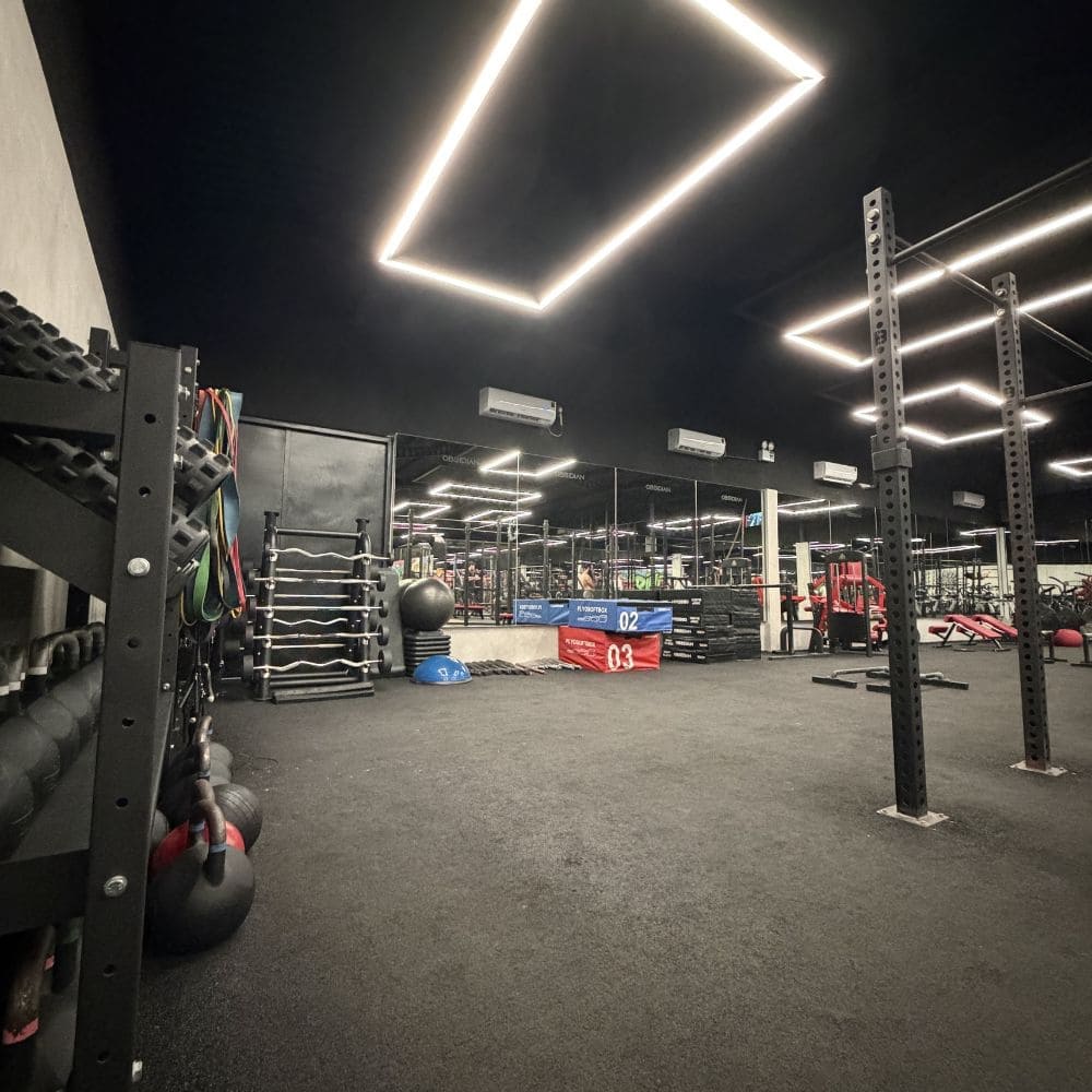 발리 짱구 헬스장 추천 - OBSIDIAN GYM BALI 헬스장 내부