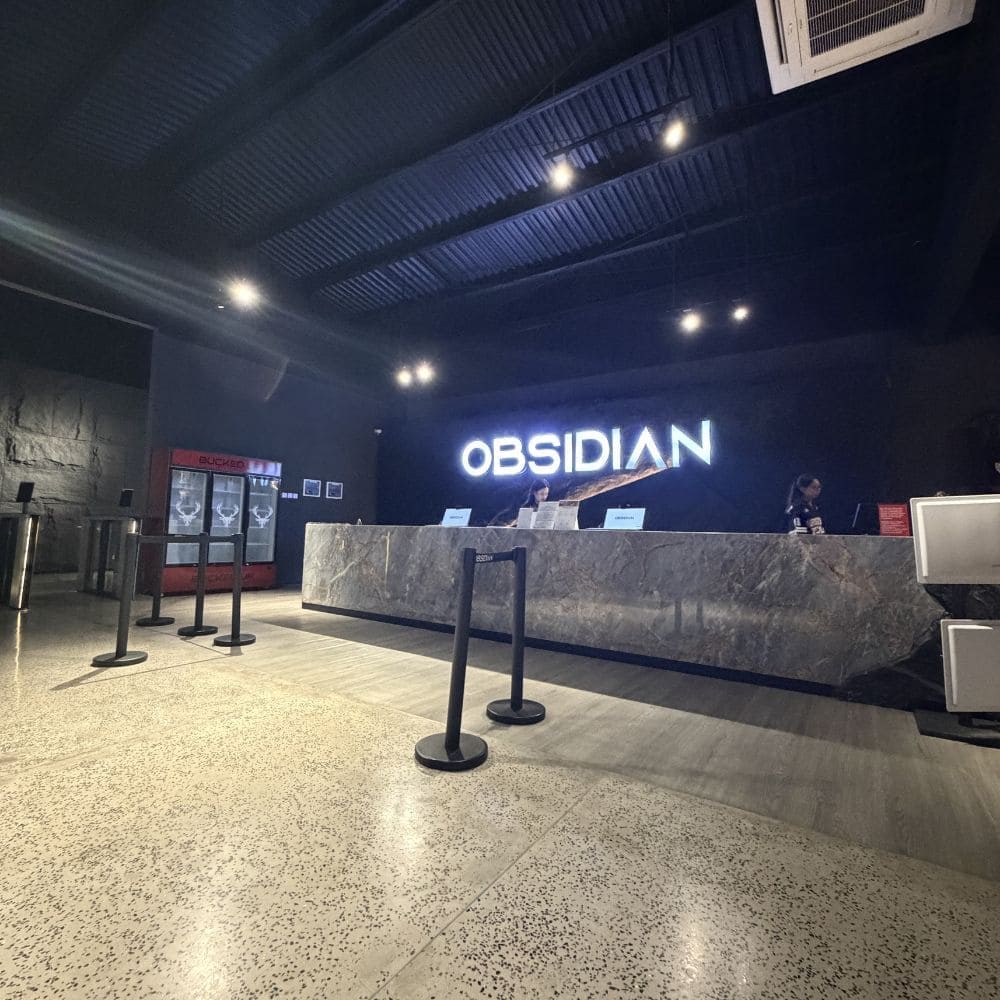 발리 짱구 헬스장 추천 - OBSIDIAN GYM BALI 리셉션